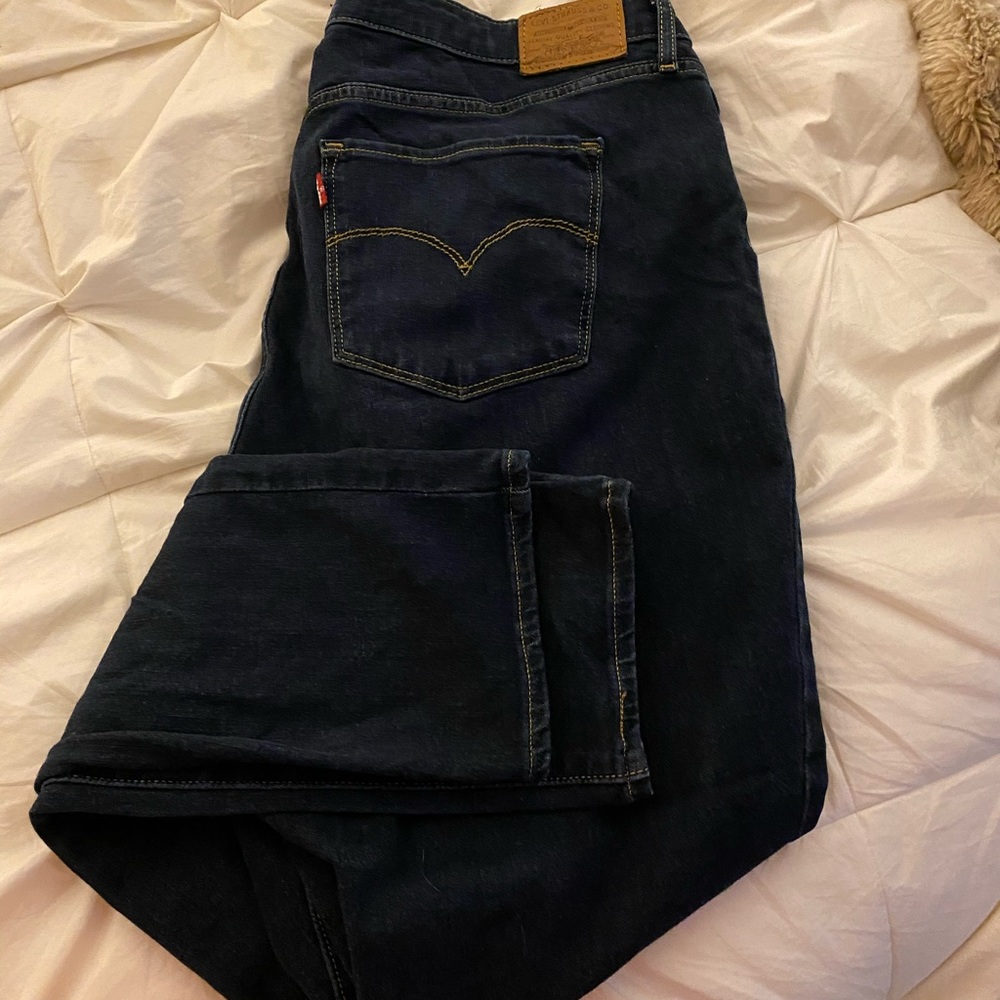 Levi’s 721 High Rise Skinny Jeans